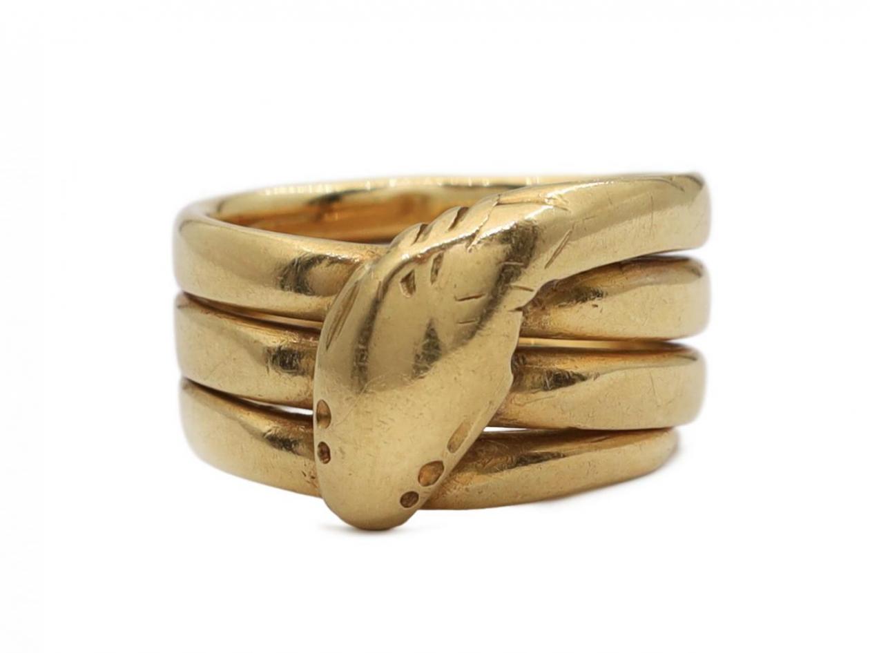 Antique coiled serpent ring in 18kt yellow gold