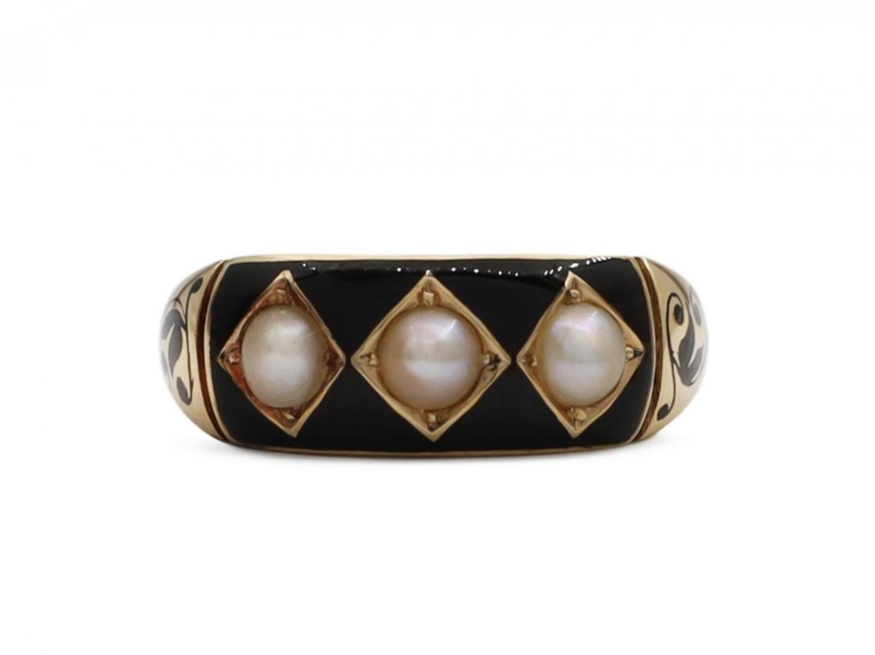 Victorian pearl and black enamel 'IN MEMORY OF OUR MOTHER' ring