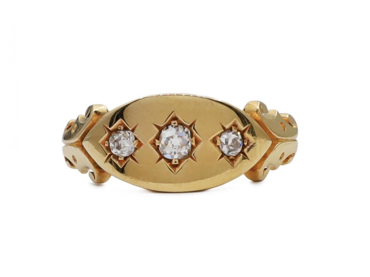 1886 diamond three stone plaque ring in 18kt yellow gold